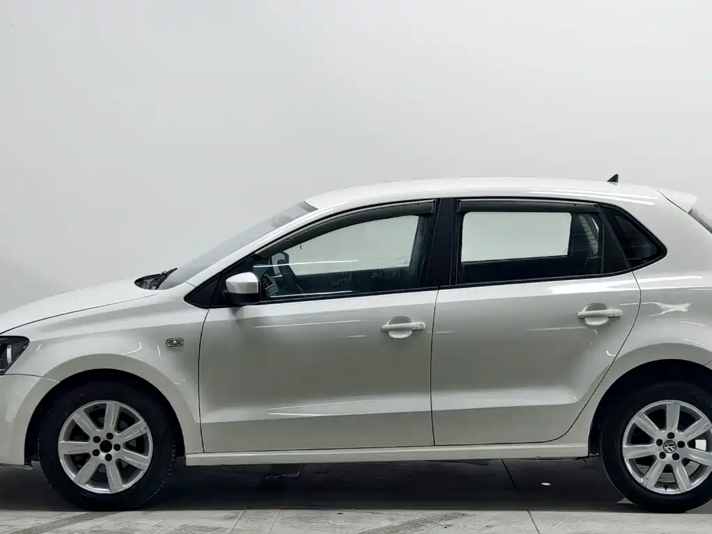 Volkswagen Polo — миниатюра 7