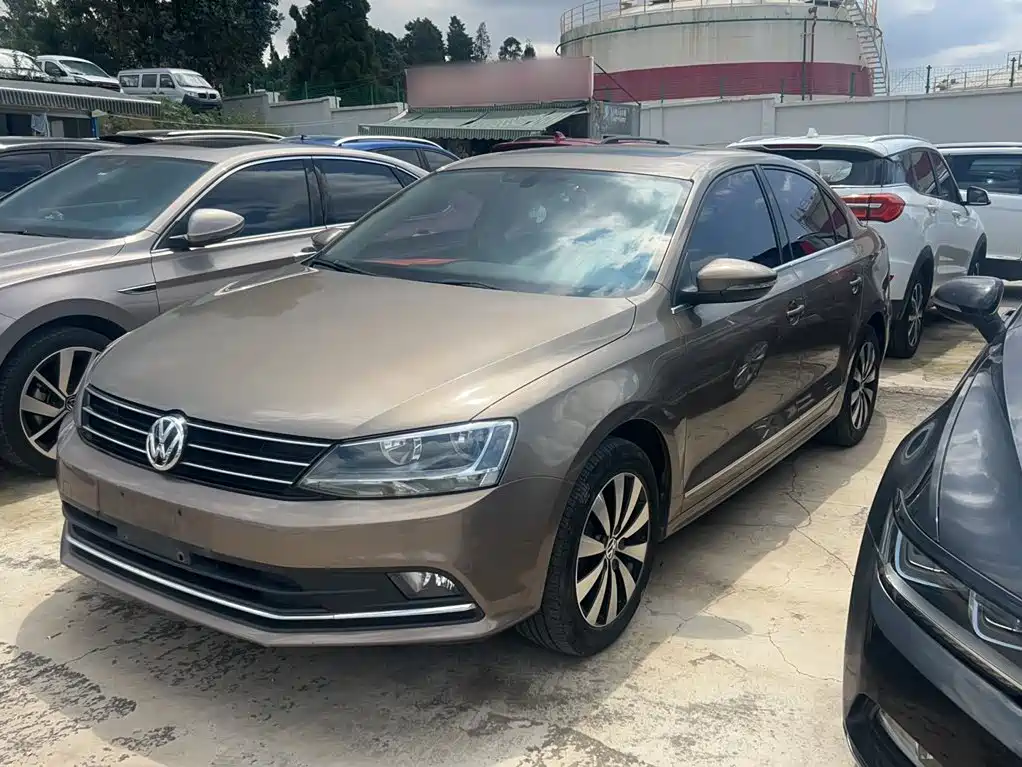 Volkswagen Sagitar — миниатюра 4