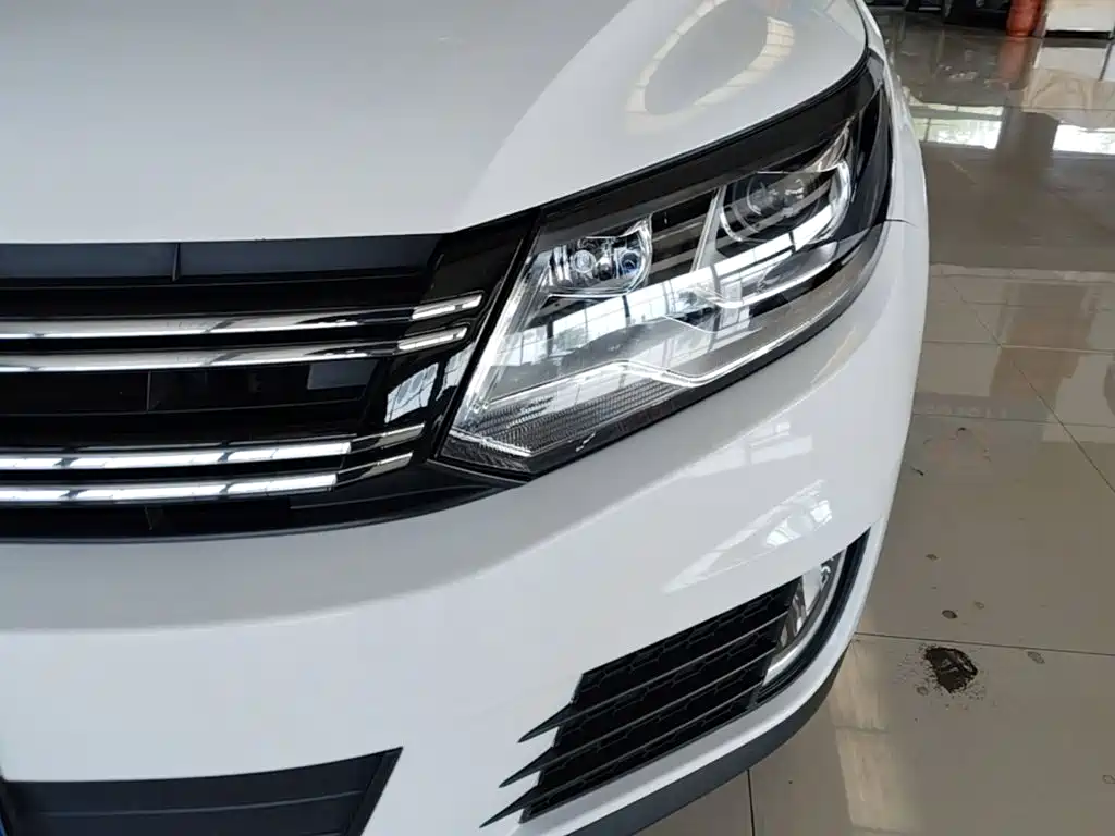 Volkswagen Tiguan — миниатюра 24