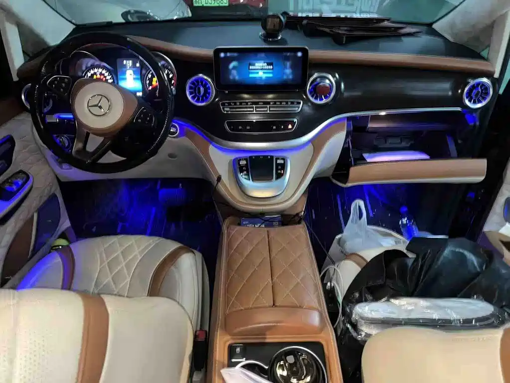 Mercedes-Benz V-Class — миниатюра 4