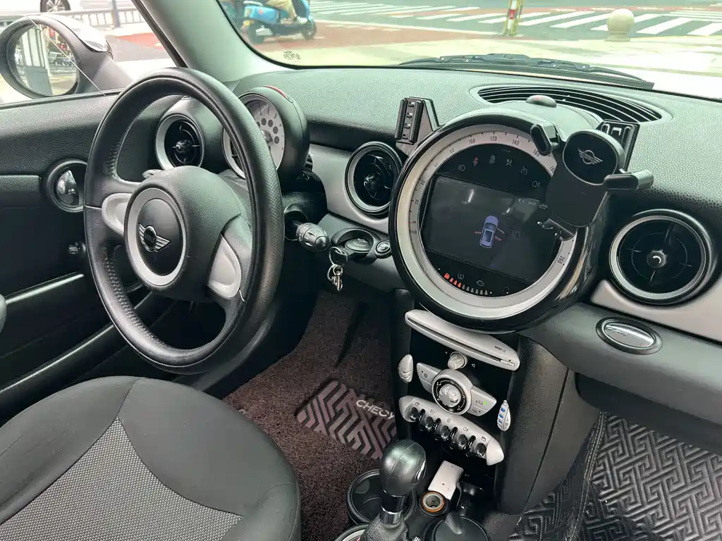MINI Mini Clubman — миниатюра 33