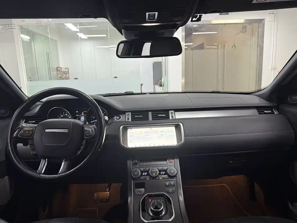 Land Rover Evoque — миниатюра 15
