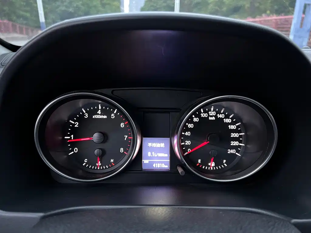 Haval M6 — миниатюра 15