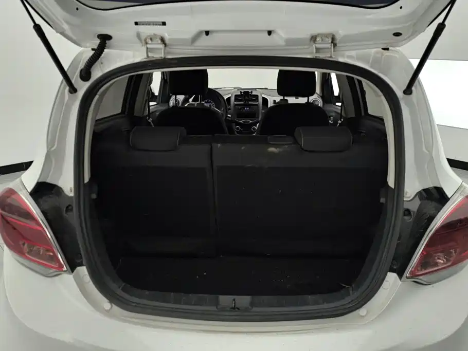 Changan Benben E-Star — миниатюра 4