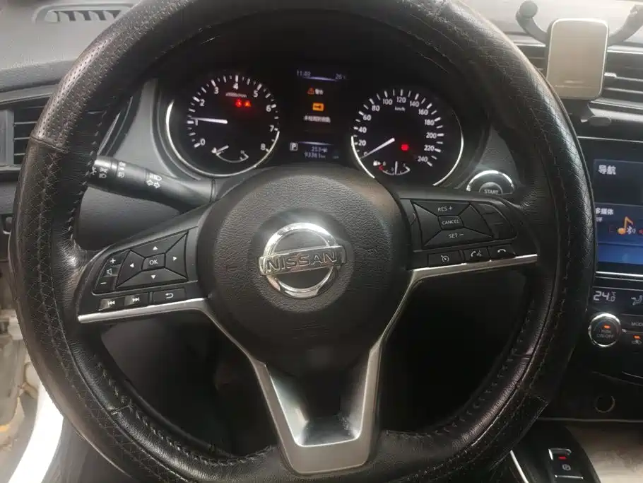 Nissan X-Trail — миниатюра 15