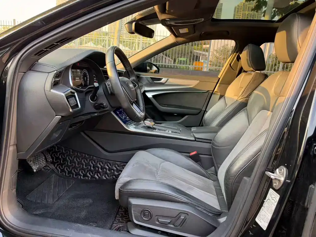 Audi A6L — миниатюра 4
