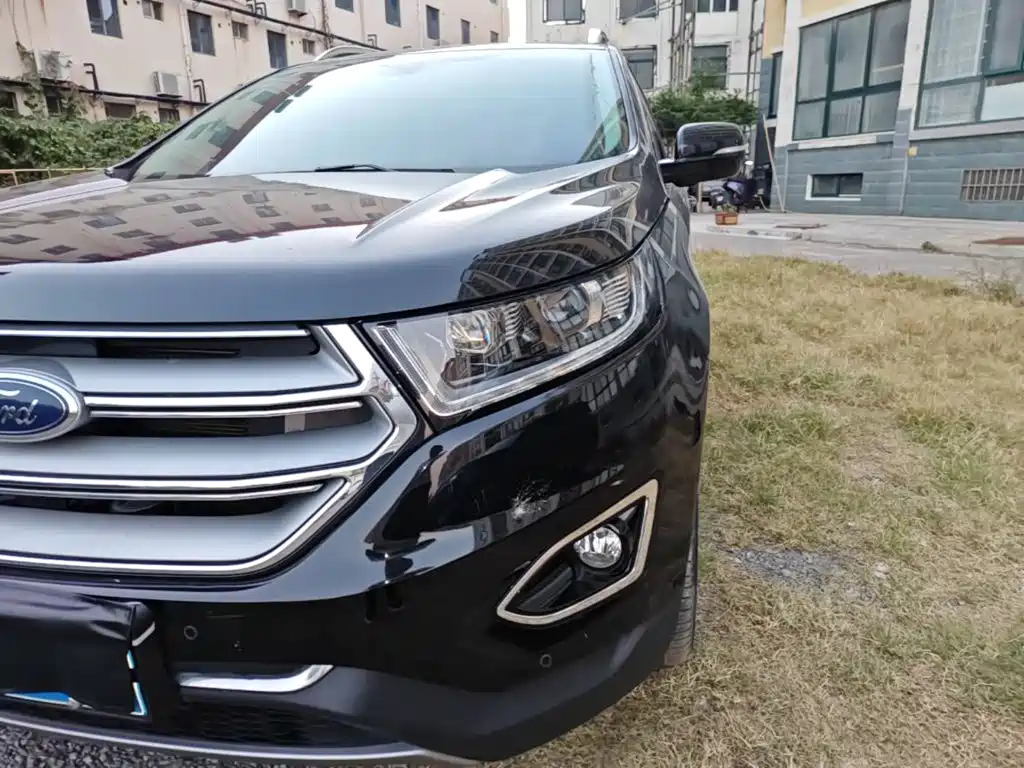 Ford Edge — миниатюра 24