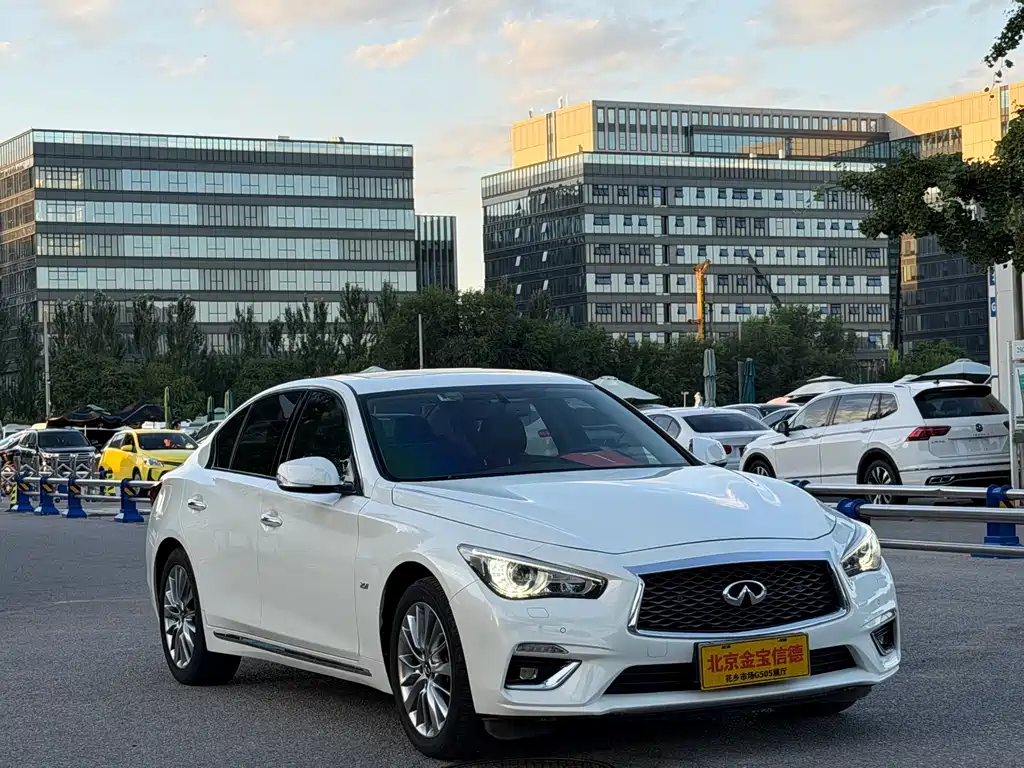 Infiniti Q50L — миниатюра 3