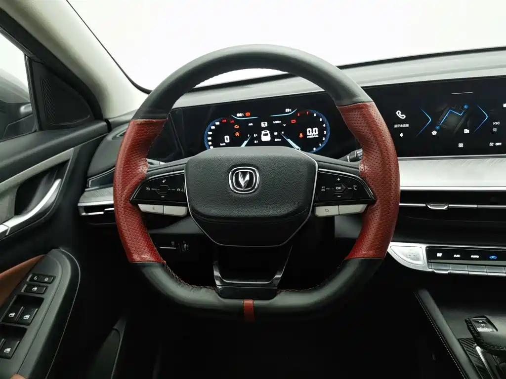 Changan Eado — миниатюра 11