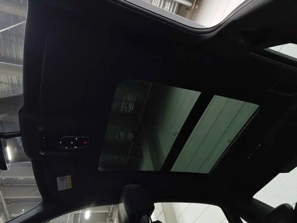 Audi A4L — миниатюра 14