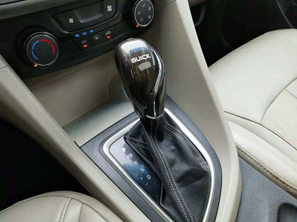 Buick Excelle — миниатюра 13