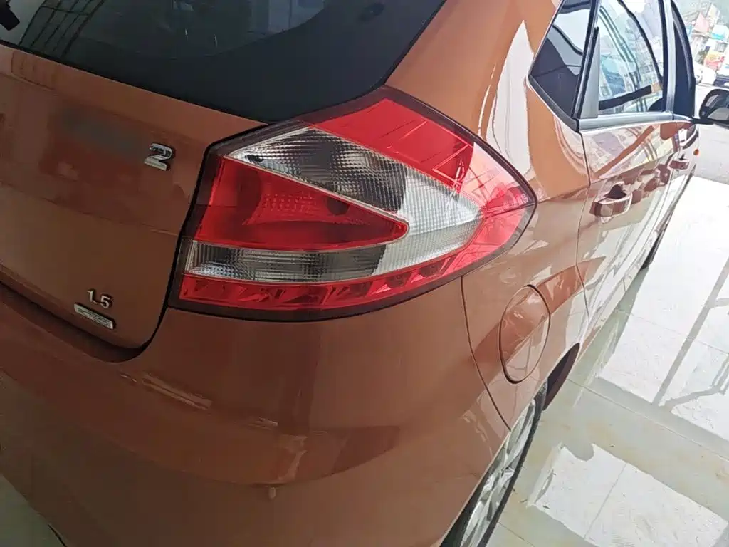 Chery Fengyun 2 — миниатюра 8