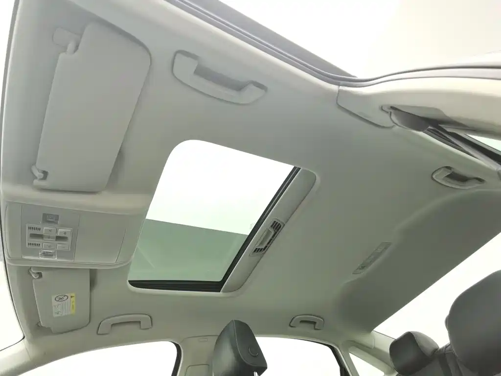 Volkswagen Passat — миниатюра 14
