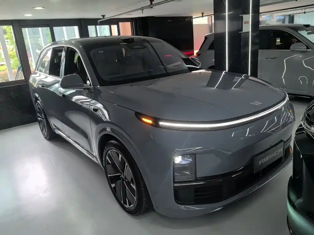 Li Auto Li L8 — миниатюра 4