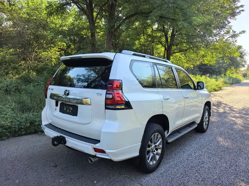 Toyota Prado — миниатюра 7