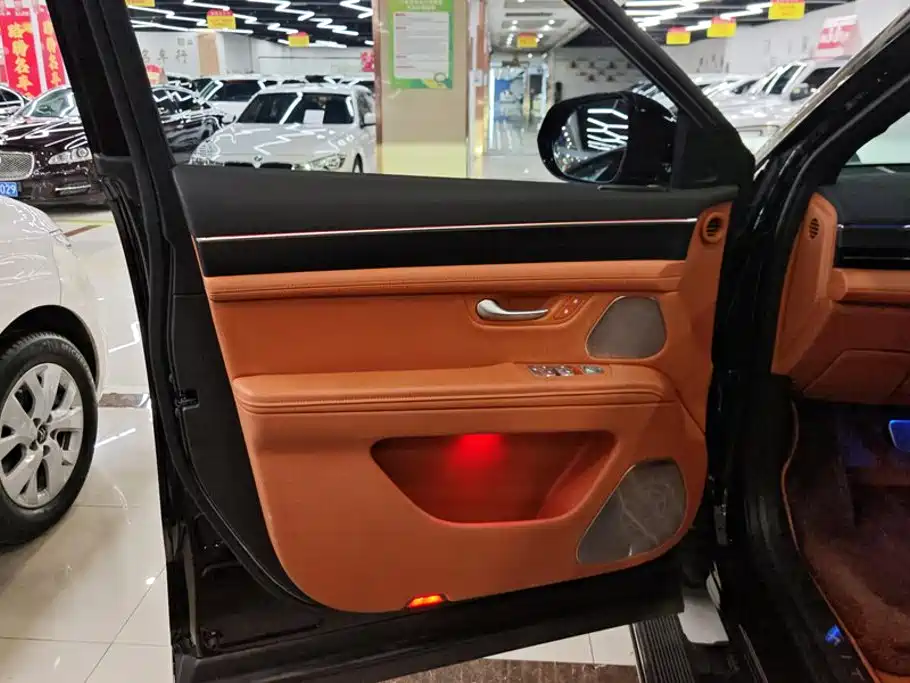 AITO AITO M7 — миниатюра 7