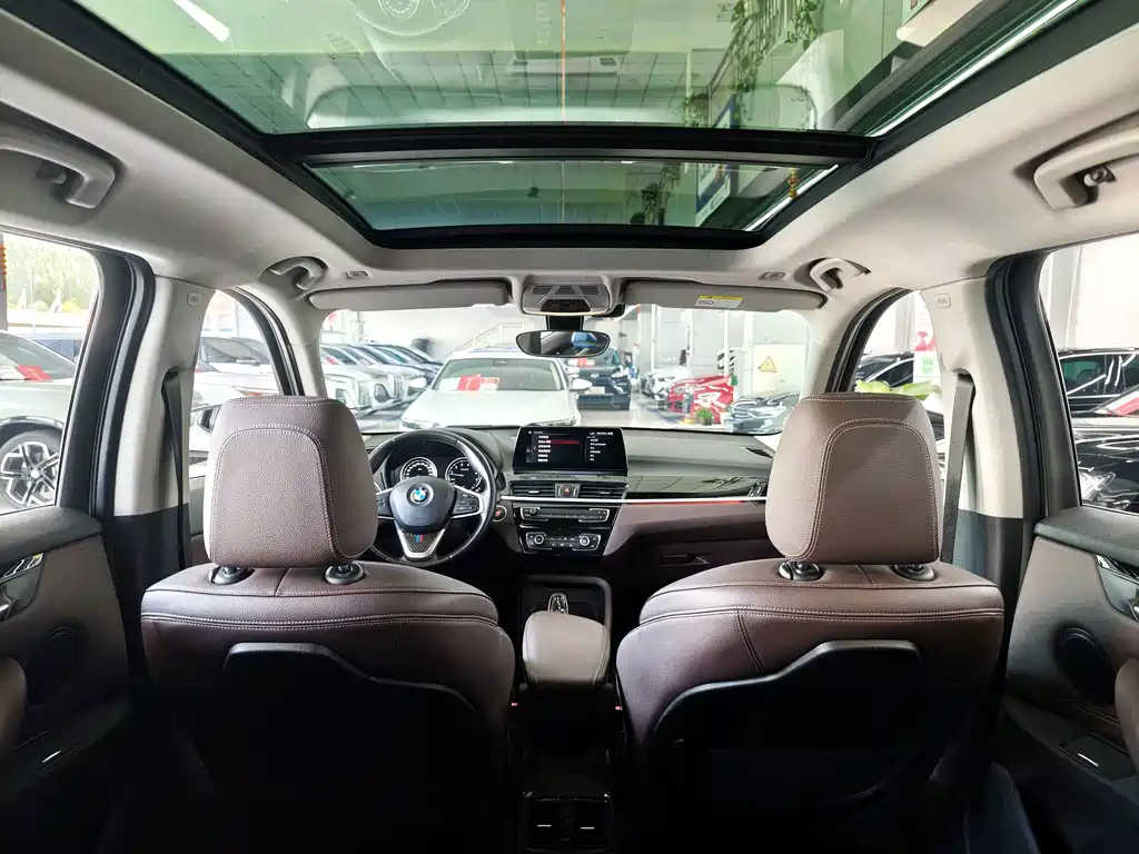 BMW X1 — миниатюра 6