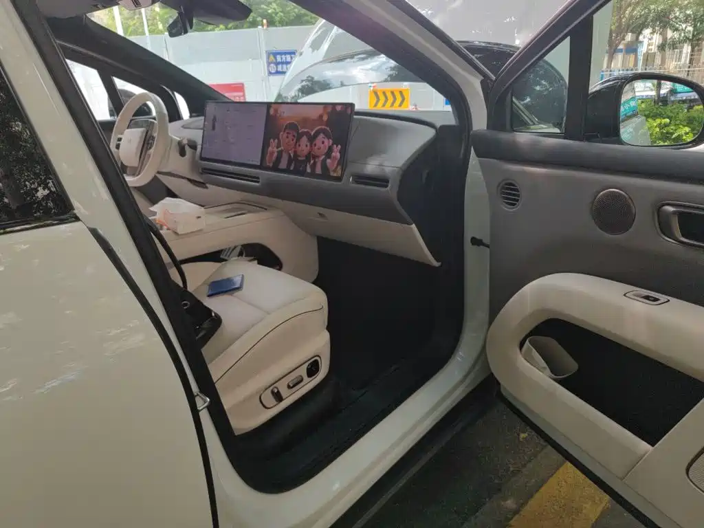 Li Auto Li i6 — миниатюра 19