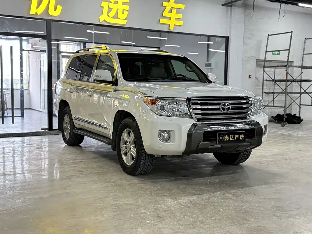 Toyota Land Cruiser — миниатюра 3