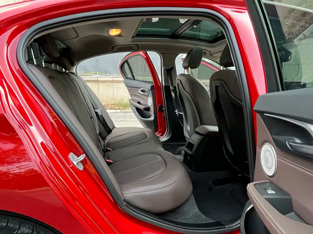 BMW 1 Series — миниатюра 17
