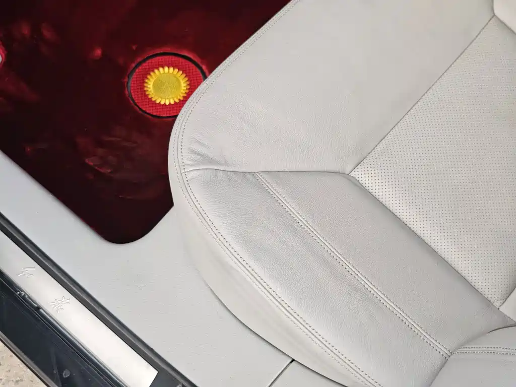 Hongqi Hongqi H7 — миниатюра 15