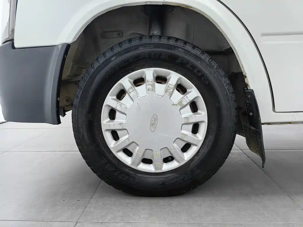 Ford Transit Classic — миниатюра 17