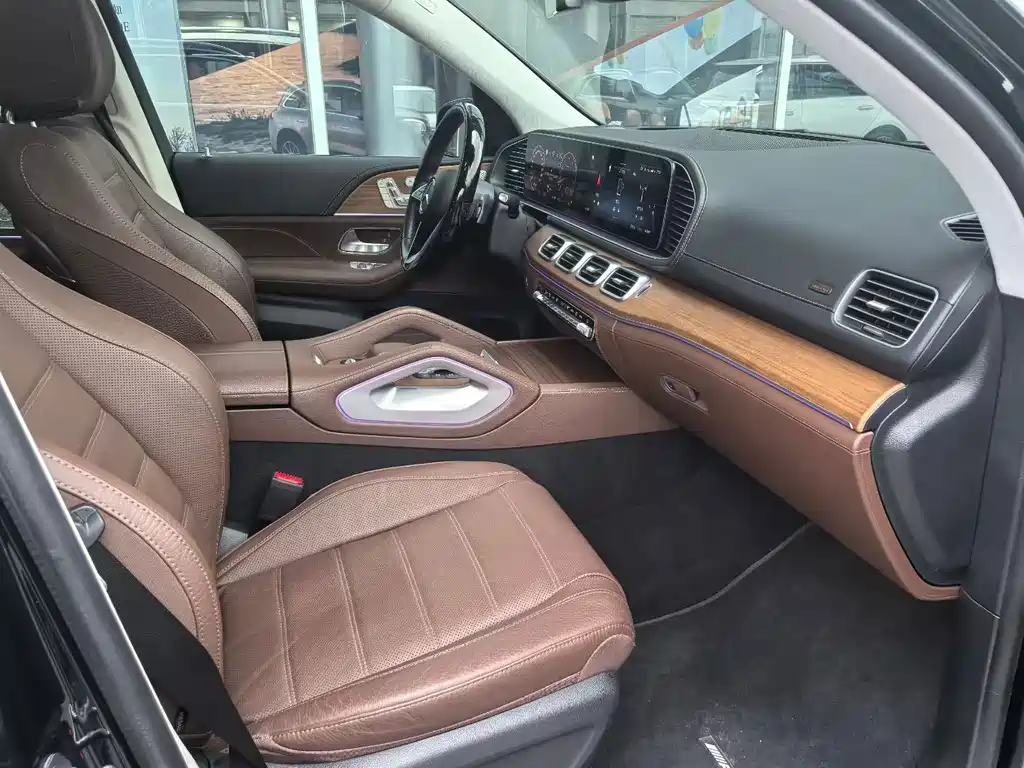 Mercedes-Benz GLS — миниатюра 4