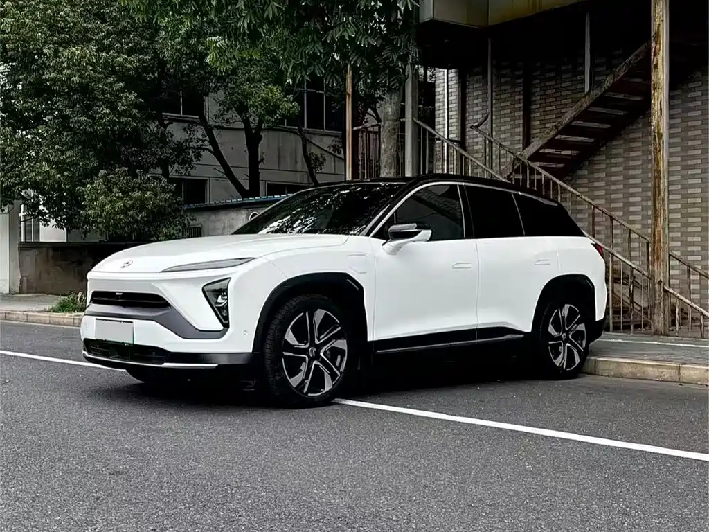 NIO ES6