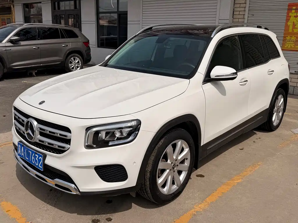 Mercedes-Benz GLB 2020