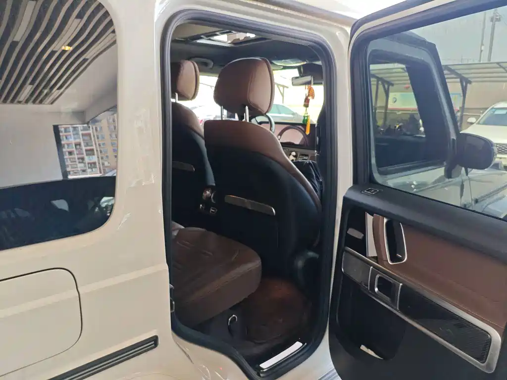 Mercedes-Benz G-Class — миниатюра 5