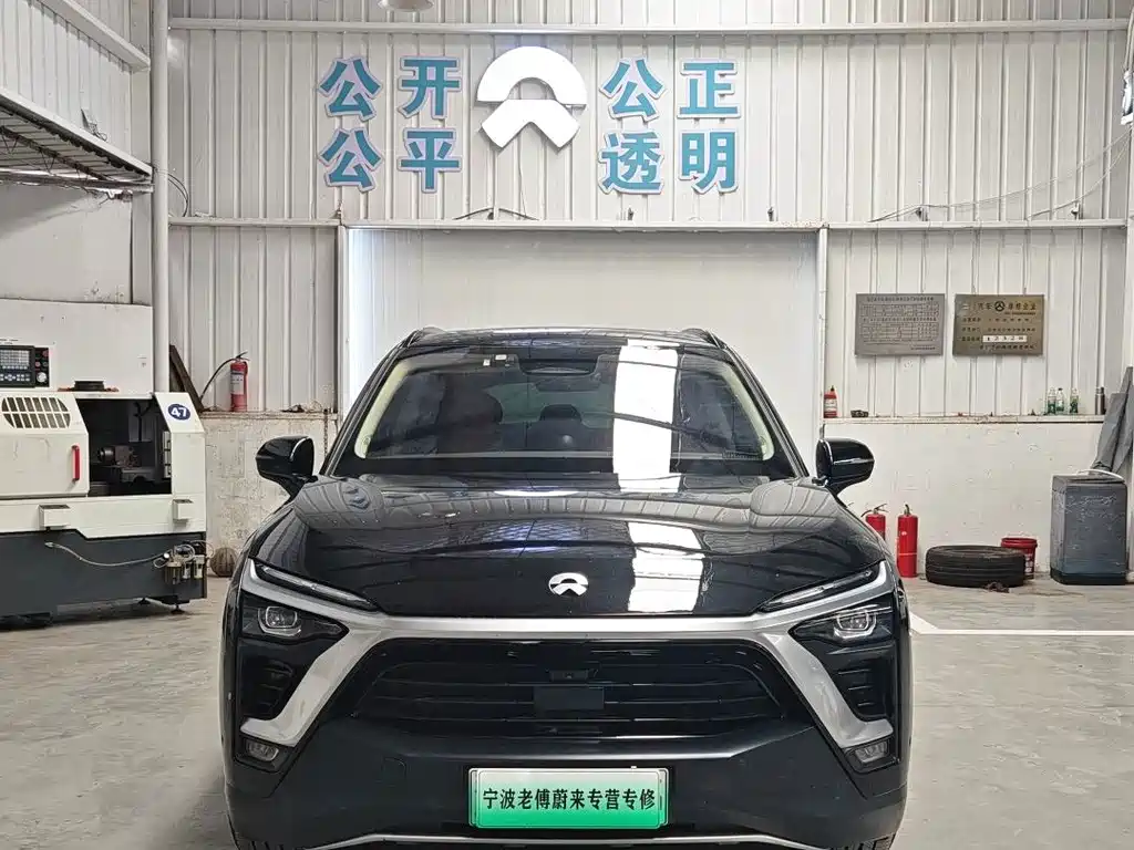 NIO ES8 — миниатюра 2