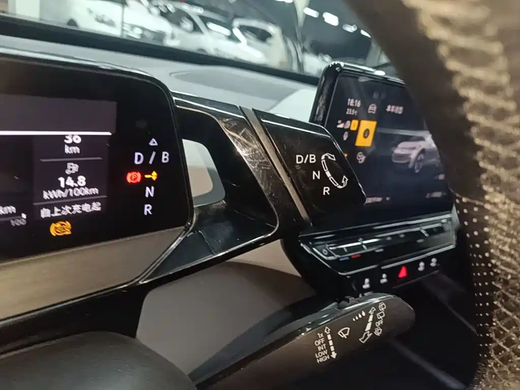 Volkswagen ID.3 — миниатюра 14