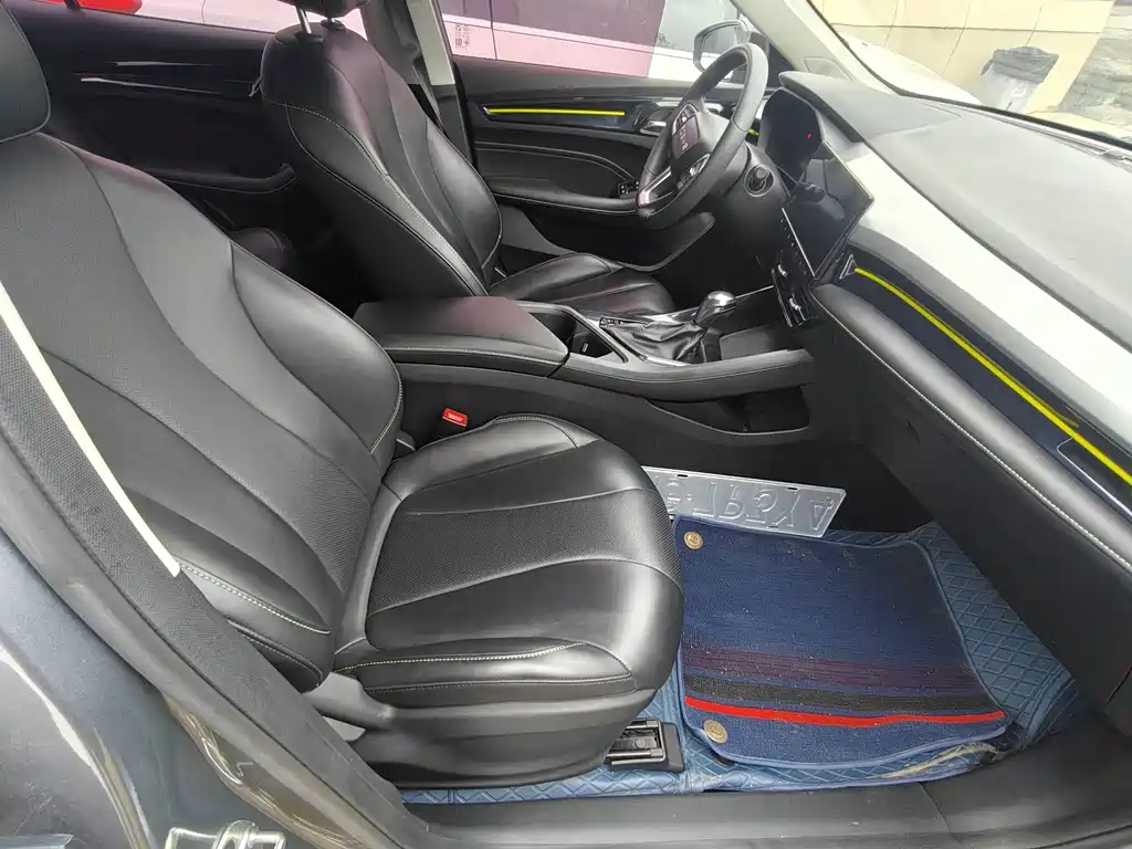 Roewe i5 — миниатюра 10