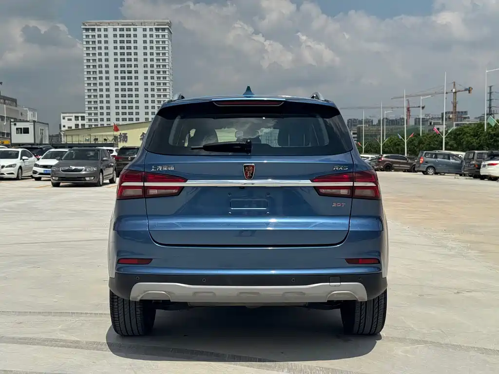 Roewe RX5 — миниатюра 6