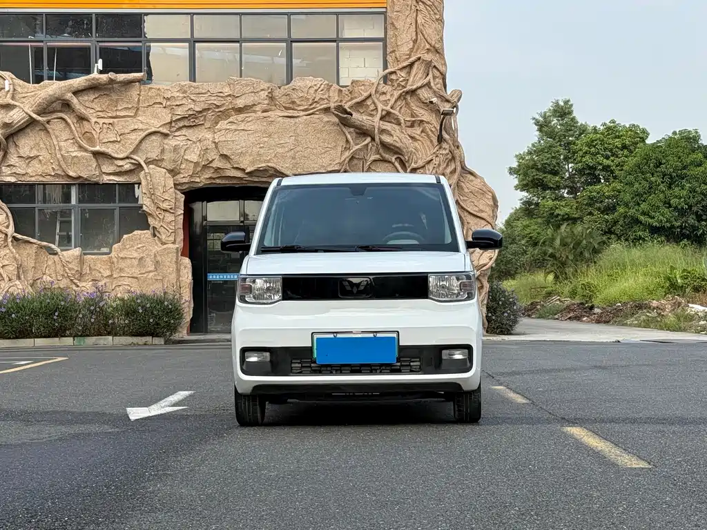 Wuling MINIEV — миниатюра 2