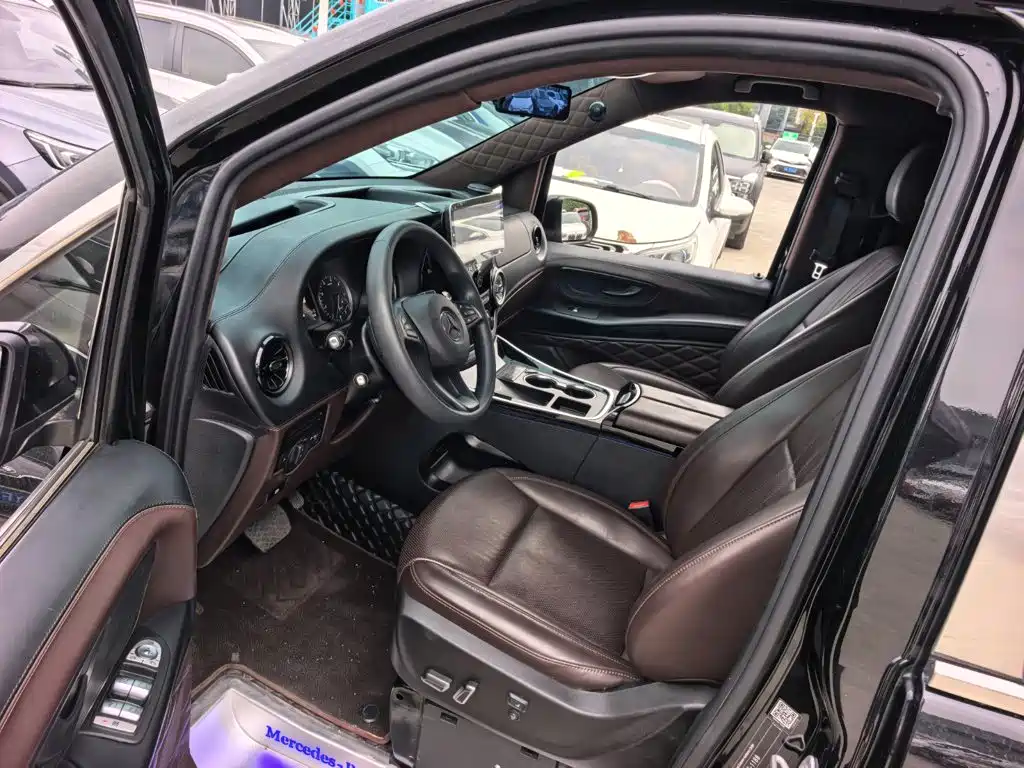Mercedes-Benz Vito — миниатюра 10