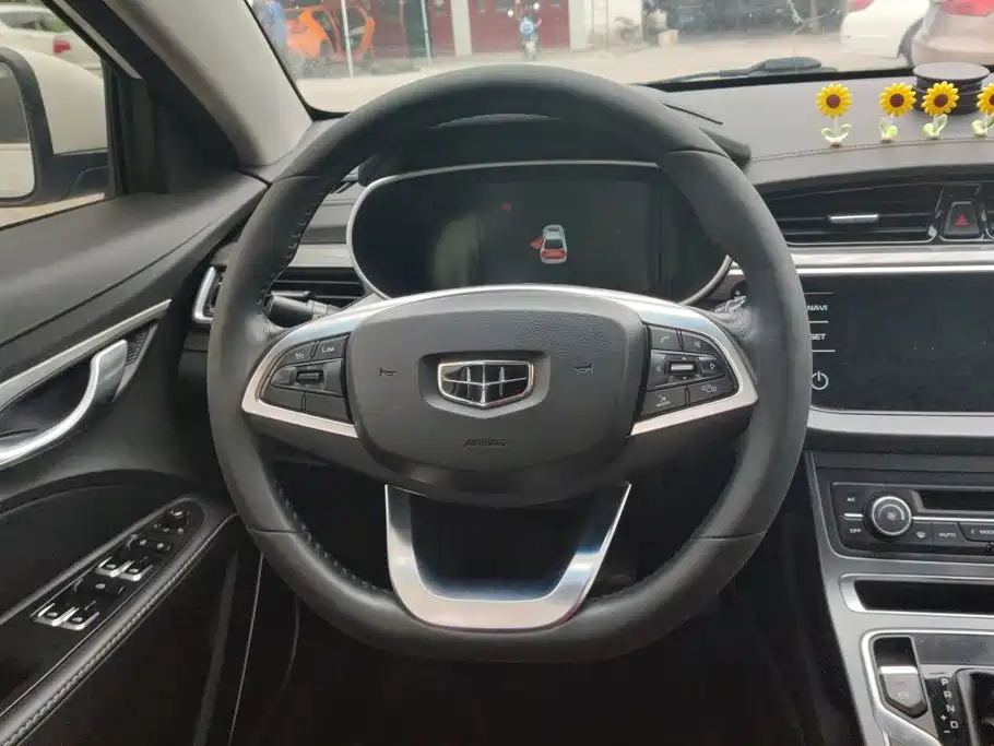 Geely Emgrand — миниатюра 15