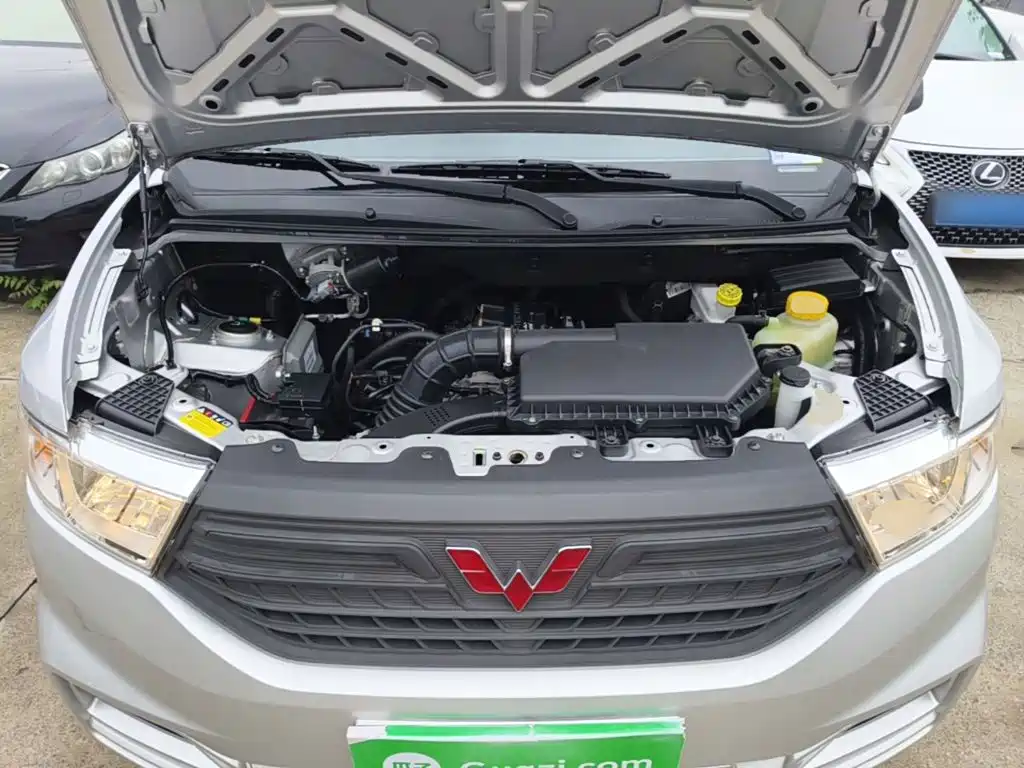Wuling Hongguang V — миниатюра 20