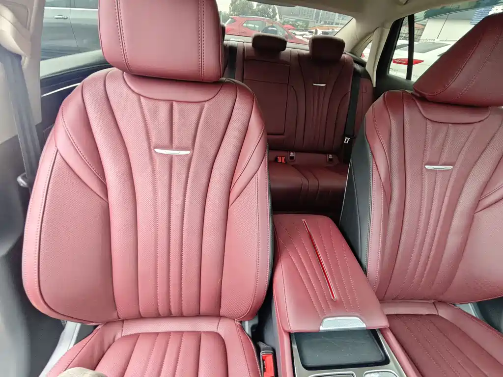 Hongqi Hongqi H5 — миниатюра 13