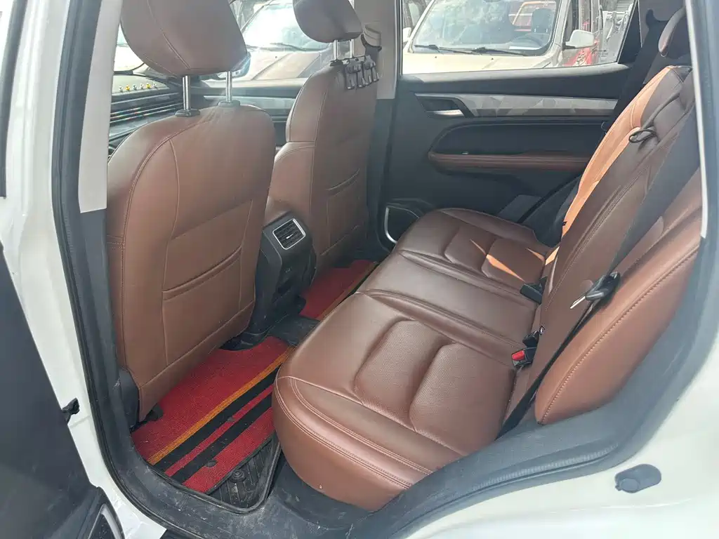 Geely Vision X6 — миниатюра 9