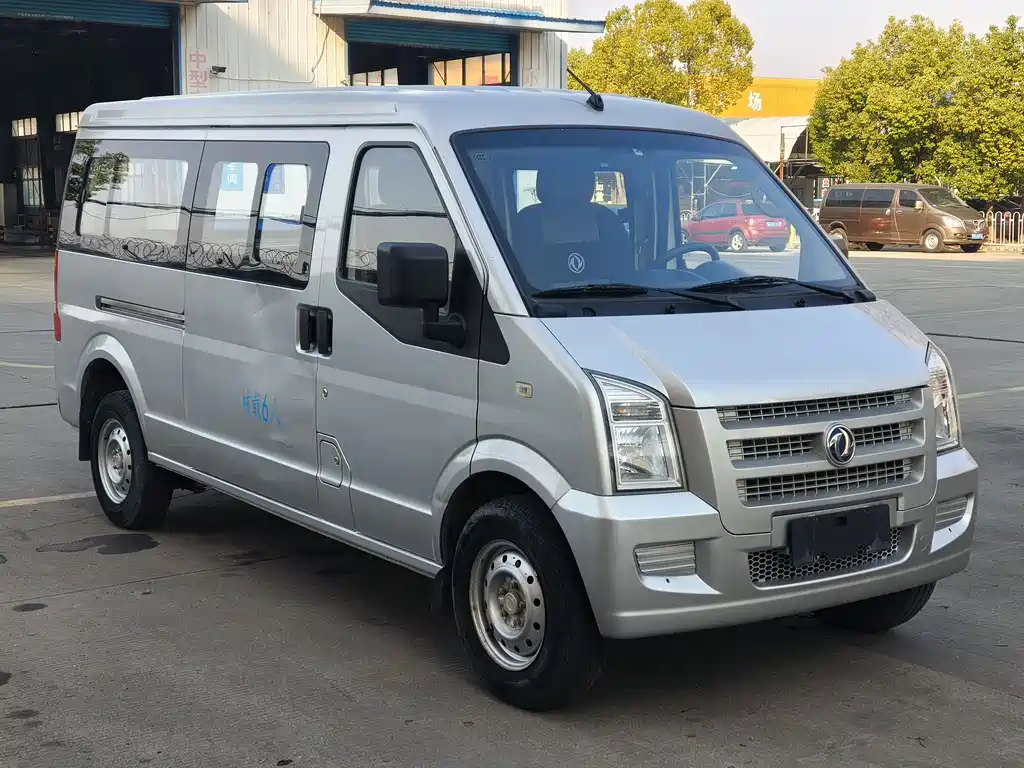DONGFENG C36