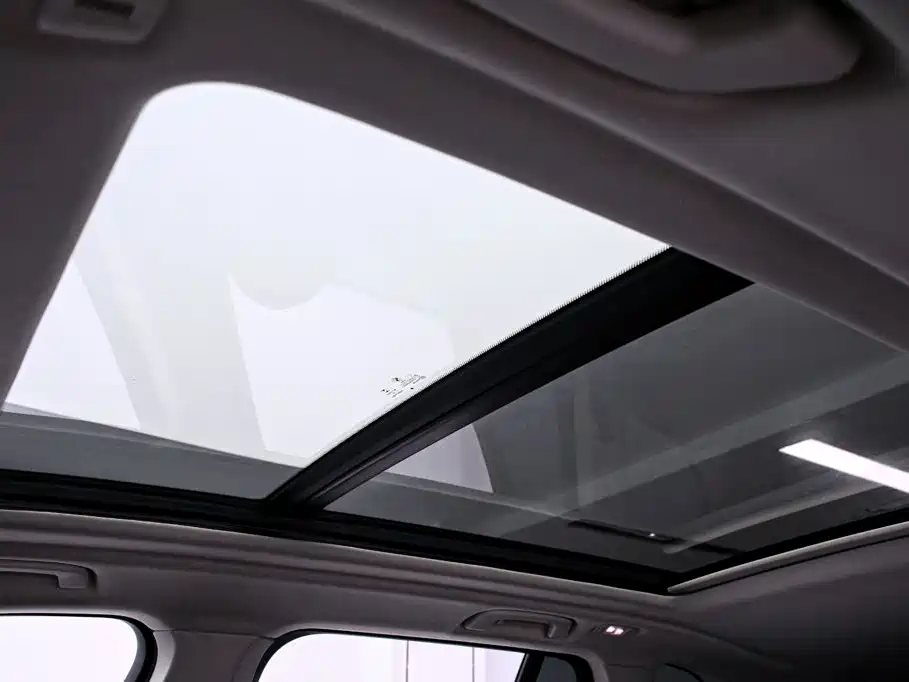 BMW X5 (Import) — миниатюра 13
