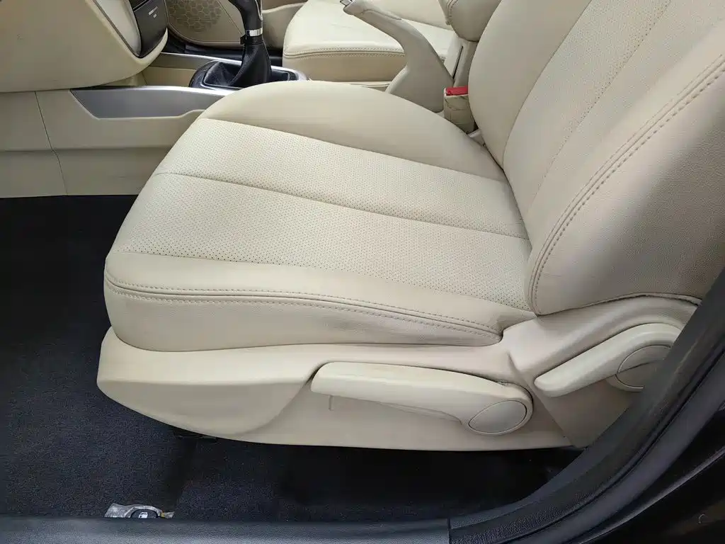 Changan Eado — миниатюра 20