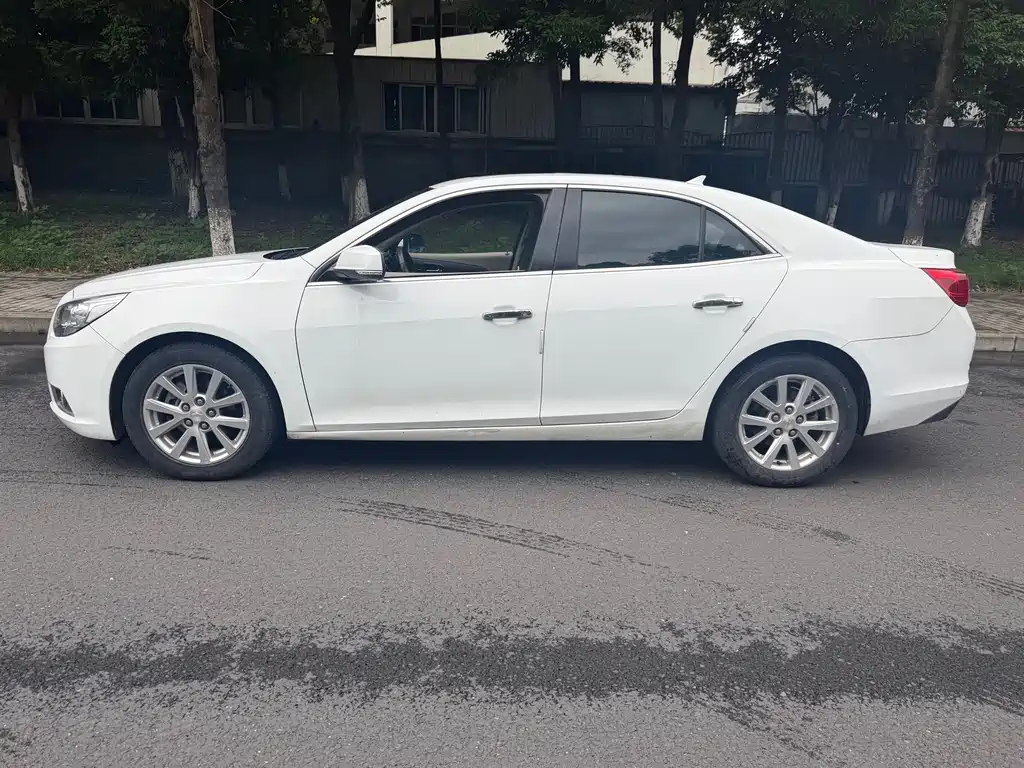 Chevrolet Malibu — миниатюра 4