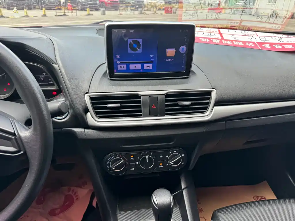 Mazda 3 Axela — миниатюра 9