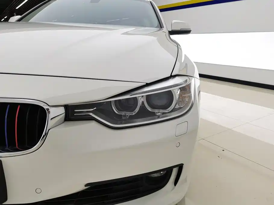 BMW 3 Series — миниатюра 5