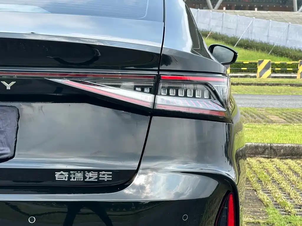 Chery Arrizo 8 — миниатюра 37