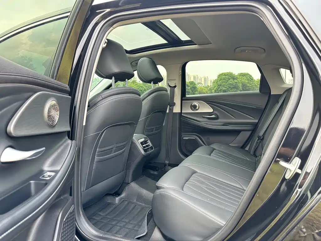 Chery Arrizo 8 — миниатюра 31