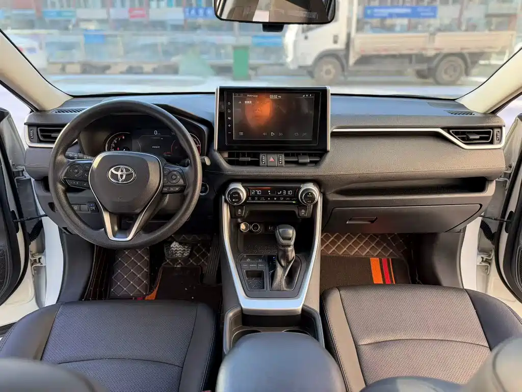 TOYOTA RAV4 RONGFANG