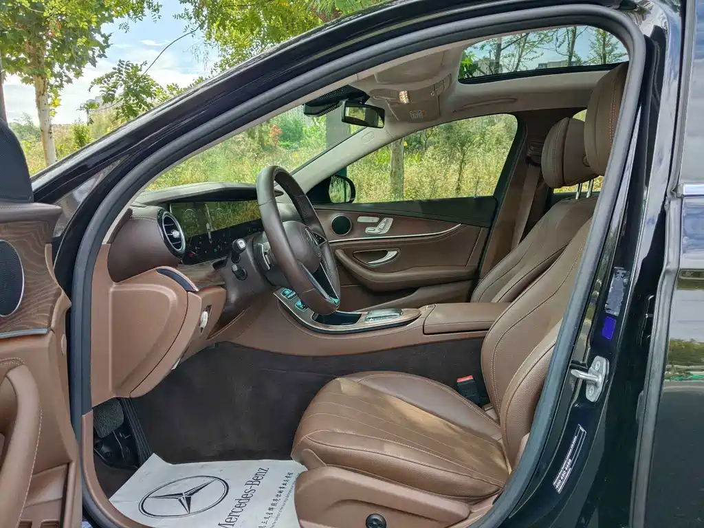 Mercedes-Benz E-Class New Energy — миниатюра 4